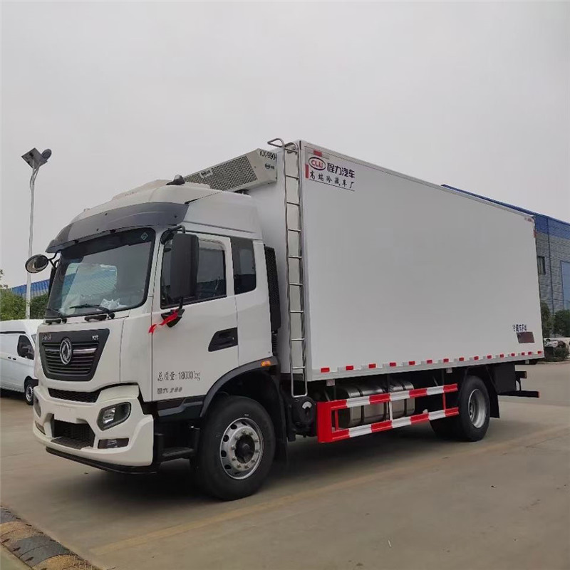 6.8米冷藏车 东风天锦KR冷藏车 260马力冷藏车